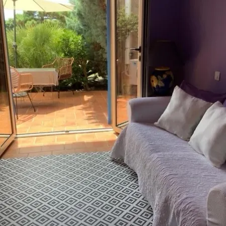 Secret Creek Apartment *