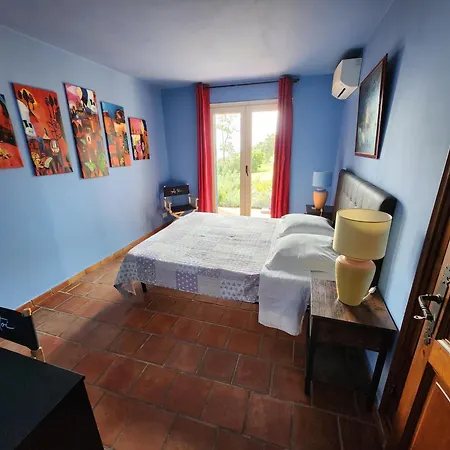Secret Creek Apartment