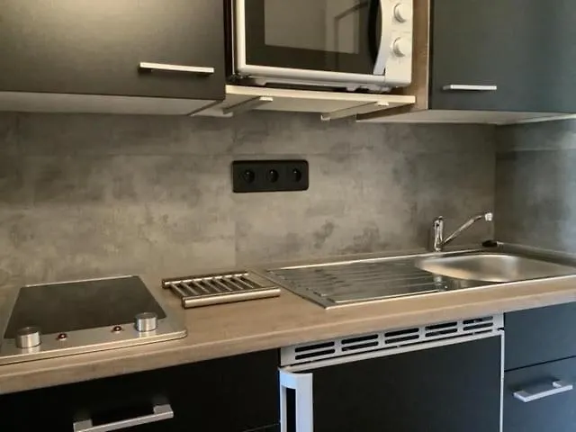 Secret Creek アパート ゾンザ