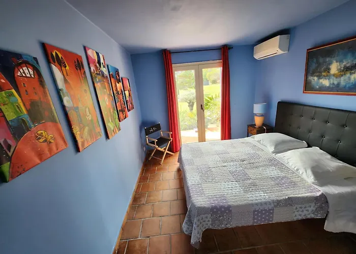 Secret Creek アパート